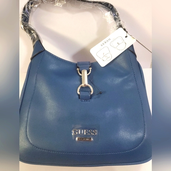 Guess Bag - Picture 1 of 9